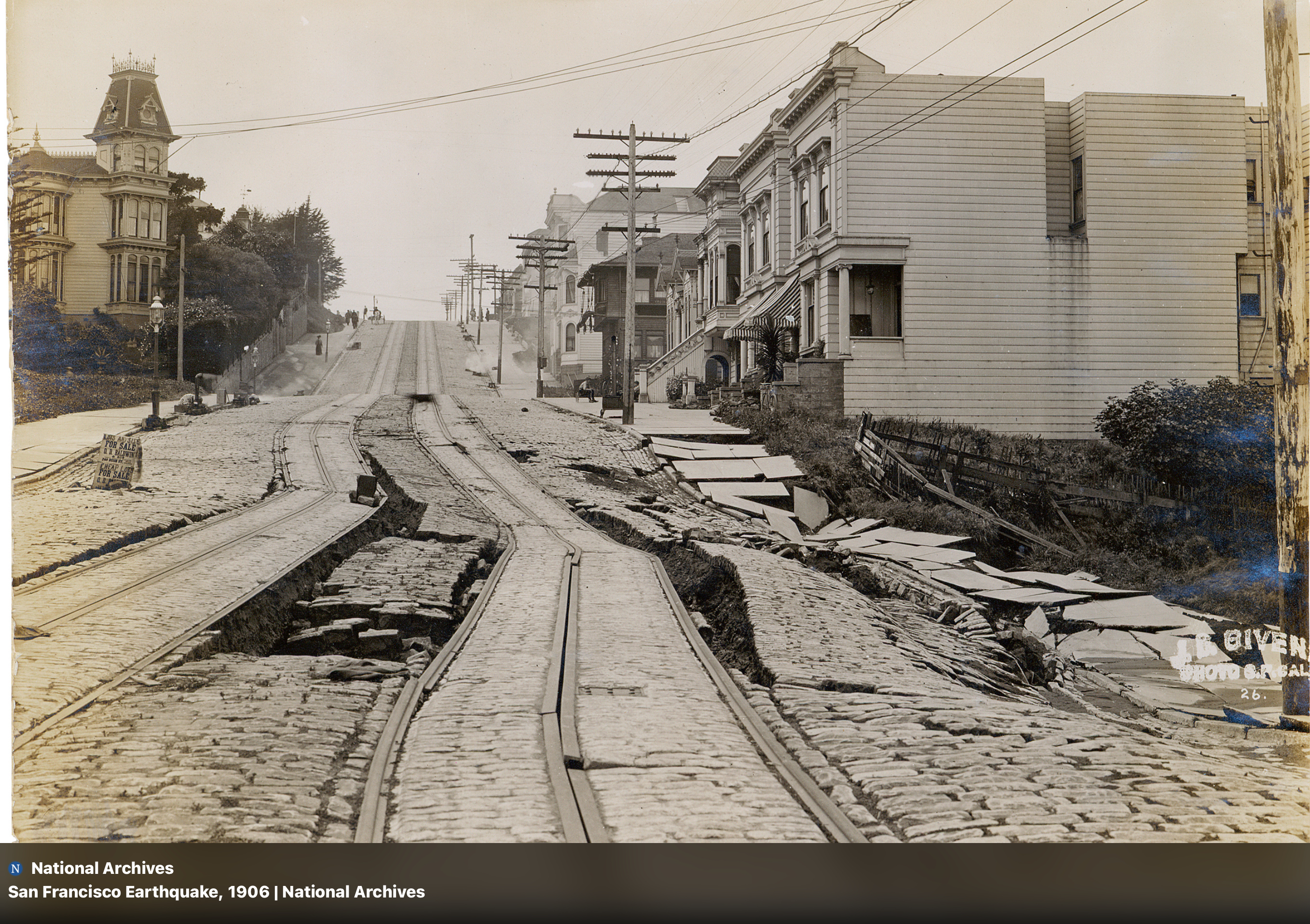Damage to cable car tracks after the 1906 San Francisco Earthquake